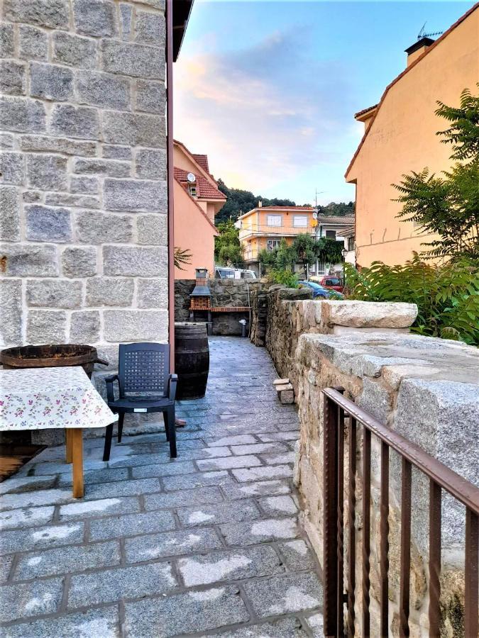 Casa Rural Del Tio Maino Becerril de la Sierra Kültér fotó